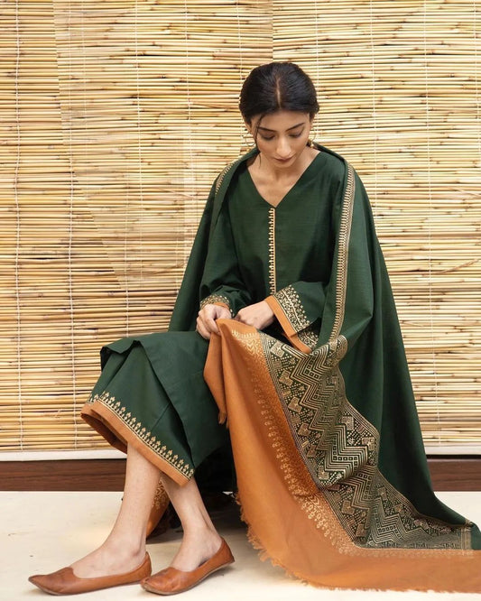 Dhanak 3 Piece Embroidered Suit (Article 30)