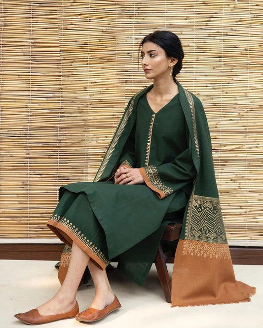 Dhanak 3 Piece Embroidered Suit (Article 30)