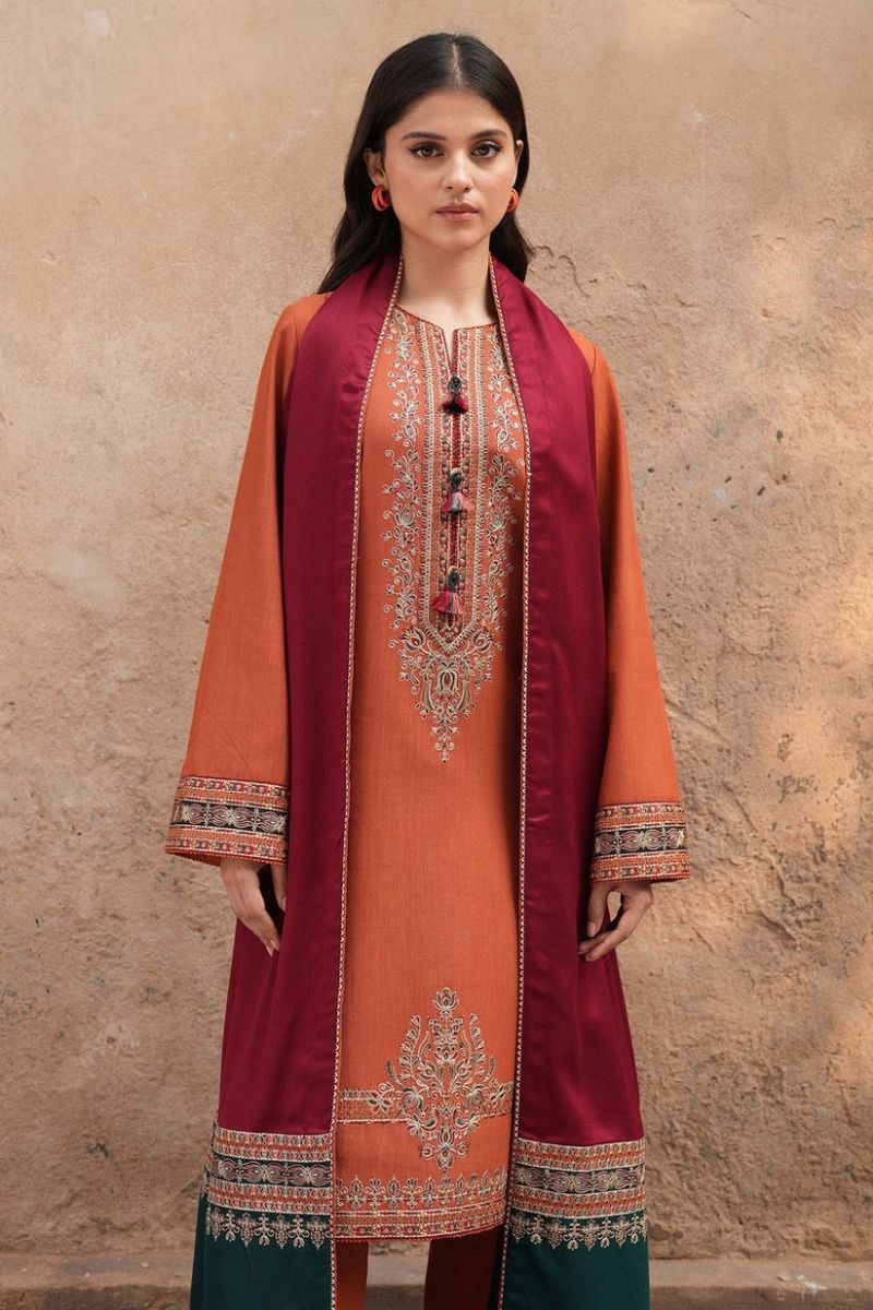 LAWN 3 Piece Embroidered Suit (Article 31)