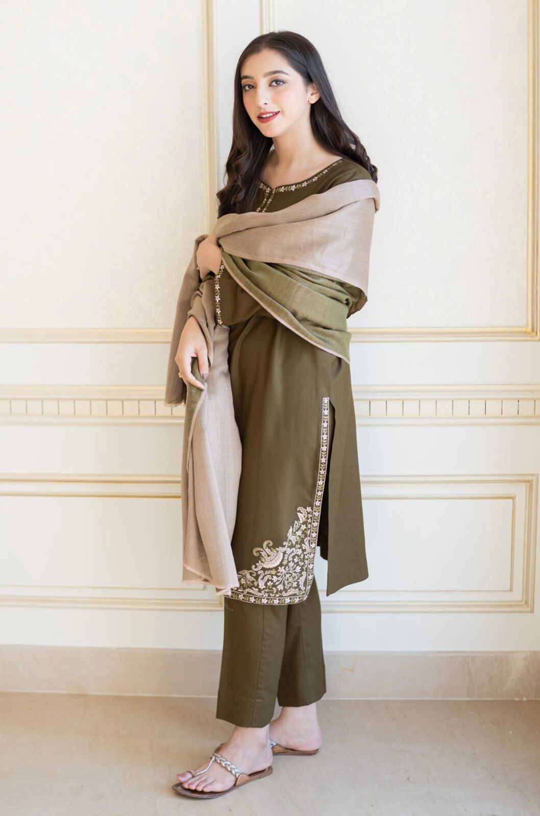 LAWN 3 Piece Embroidered Suit (Article 38)