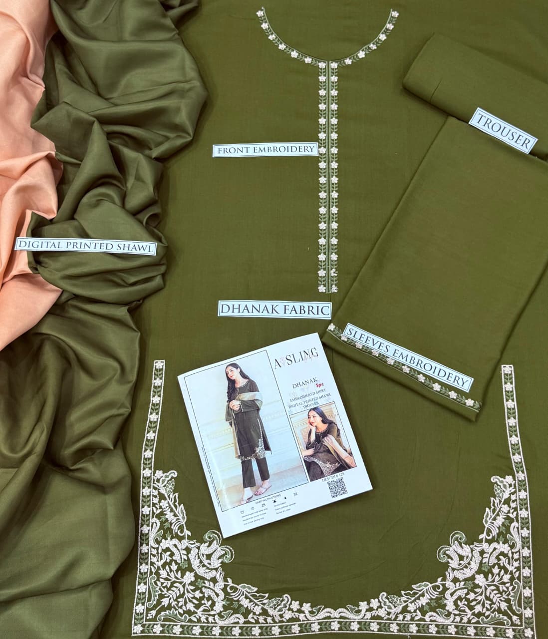 LAWN 3 Piece Embroidered Suit (Article 38)