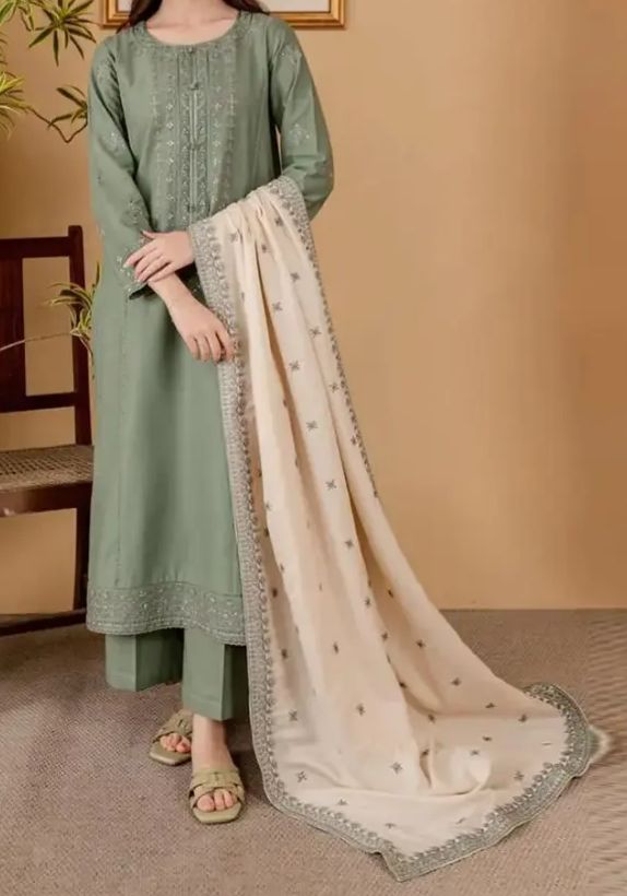 LWN 3 Piece Embroidered Suit (Article 3)