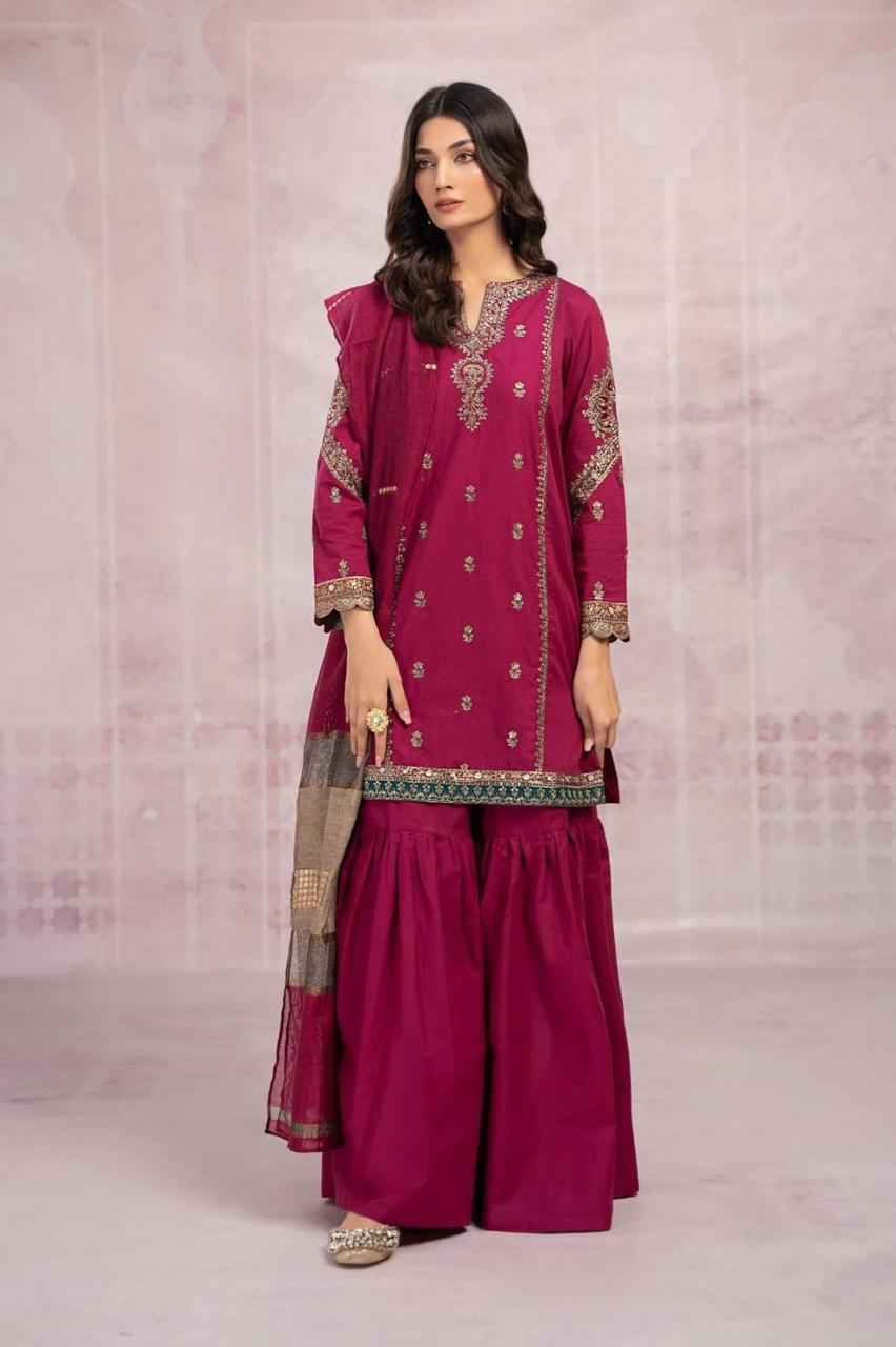 LAWN 3 Piece Embroidered Suit (Article 13)