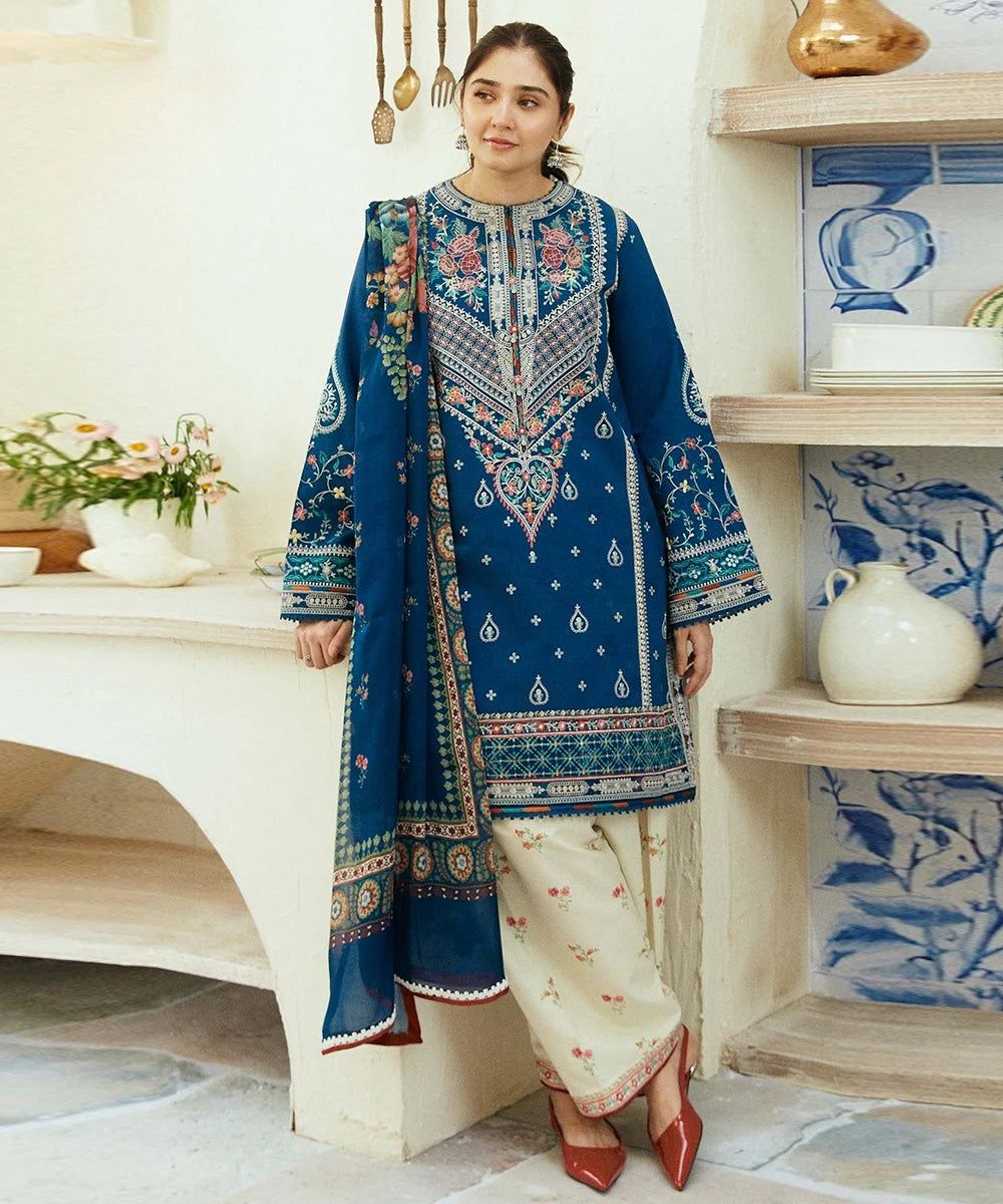 LAWN 3 Piece Embroidered Suit (Article 15)